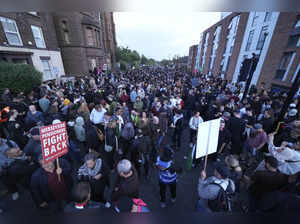 British police prepared for far-right agitators. They found peaceful anti-racism protesters instead