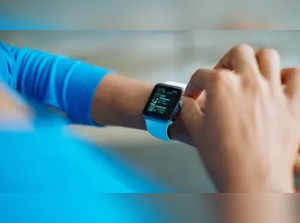 India's wearable device market grew over 2 pc in Q1 to 25.6 mn units: Report