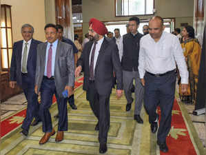 **EDS: IMAGE VIA @ECISVEEP ON THURSDAY, AUG 08, 2024** An ECI delegation led by ...