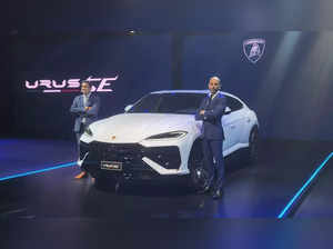 Lamborghini Urus SE launched at Rs 4.57 crore: Fastest Urus ever with 60km e-range