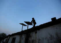 UP plans to have 30,000 'surya mitras' to install solar panels in every house