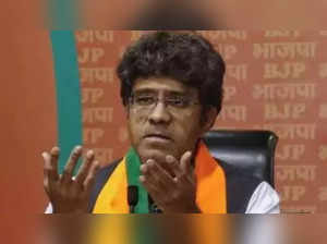 BJP leader CR Kesavan criticized opposition parties for their boycott of the NITI Aayog meeting chaired by PM Modi, labeling it divisive and harmful to cooperative federalism.