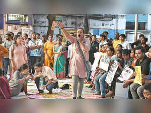 Junior doctors protest at RG Kar Hospital on Sunday