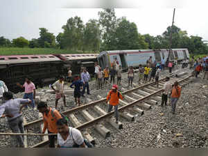 Passenger train derails in India, killing at least 2 passengers and injuring 20 others