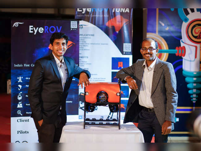 EyeRov Team (L-R Johns T Mathai, CEO & Kannappa Palaniappan P, CTO).