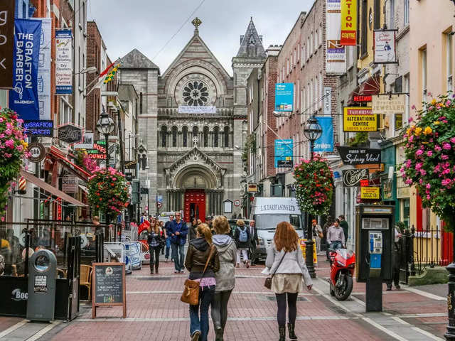 Cambridge: England, USA