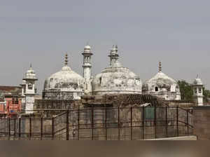 SC to hear on Tuesday Masjid Committee's plea against 'pooja' in Gyanvapi cellar