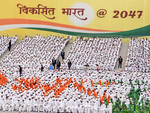 ​PM Modi meets school children​