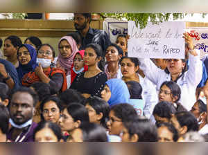 Hyderabad: Doctors of Nizam’s Institute of Medical Sciences protest against the ...