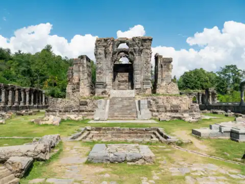 The vision of Lalitaditya Muktapida
