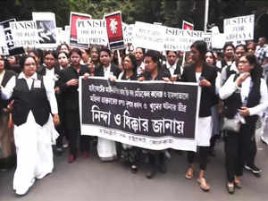 RG Kar Rape and Murder case: Calcutta High Court advocates hold protest march seeking justice for victim