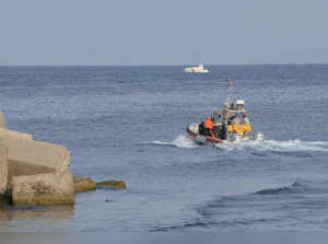 Search resumes for 6 from sunken superyacht off Sicily, including tech magnate Mike Lynch