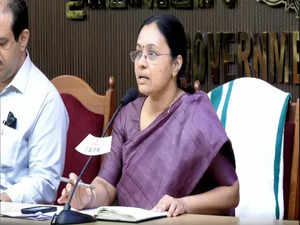 'Nipah Virus' suspected: Kerala Health Minister Veena George convenes high-level meeting