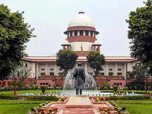 Kolkata doc's rape-murder: SC orders removal of name, photos, videos of deceased