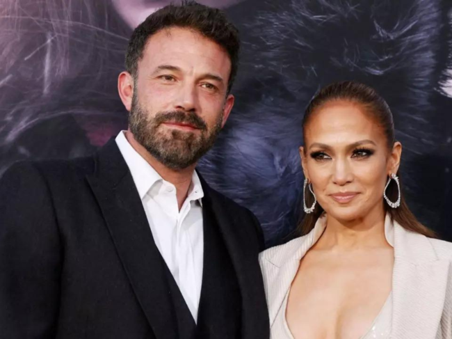 Jennifer Lopez and Ben Affleck File for Divorce