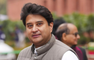 Telecom minister Jyotiraditya Scindia promises pro-industry process in meet with gear cos