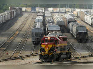 Canada's 2 major freight railroads come to a full stop without new labor contracts