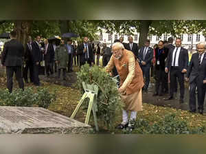 **EDS: SCREENSHOT VIA @NarendraModi** Warsaw: Prime Minister Narendra Modi lays ...