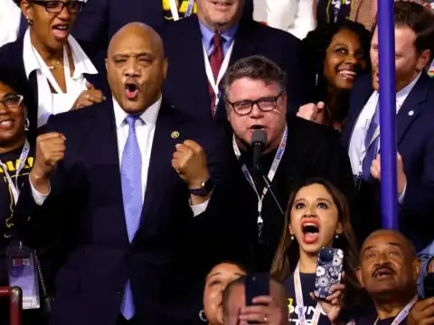 Sean Astin brings Hoosier pride from Indiana