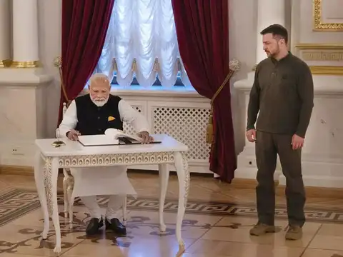 ​Signing Ceremony​