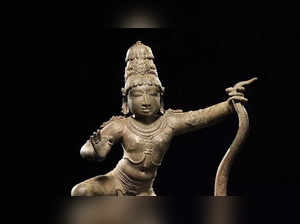 Chola-Era Krishna Idol Stolen from India Returns Home from Bangkok