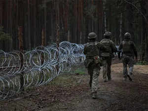 Belarus concentrating personnel, weaponry along Ukrainian border, claims Kyiv