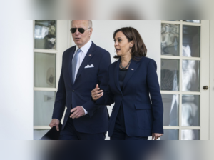 Kamala Harris trailing Joe Biden, Bill Clinton at this point in campaigns, says strategists