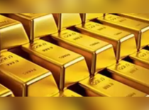 Gold prices poised for monthly gain; focus on US data