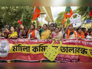 Kolkata: BJP leaders Locket Chatterjee and Agnimitra Paul with BJP Mahila Morcha...