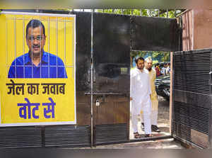 New Delhi: AAP leader Amanatullah Khan arrives at the party office after the Rou...