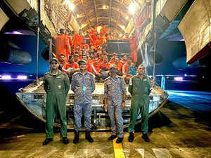 Indian Airforce sends two aircrafts to help with disaster relief in Andhra Pradesh