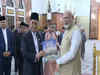 PM Modi in Brunei, visits Omar Ali Saifuddien Mosque