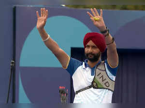 Paris, Sept 04 (ANI): Para-archer Harvinder Singh in celebrates during the Men's...