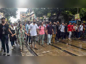 Kolkata: Protesting junior doctors march towards Lalbazar police headquarters af...