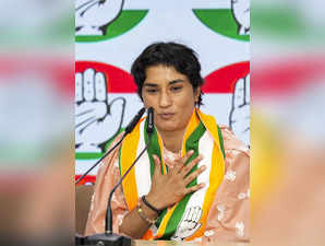 New Delhi: Wrestler Vinesh Phogat addresses the media after joining Congress at ...