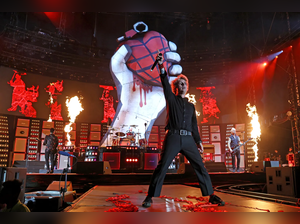 Green Day concert interrupted by drone incident at Saviors Tour in Detroit