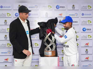 Greater Noida: Afghanistan cricket team Hashmatullah Shahidi and New Zealand ski...