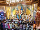 Mumbaikars buy 55 kg gold to offer to Ganpati