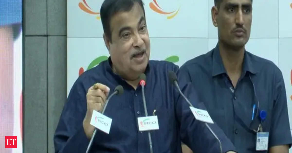 SIAM: Nitin Gadkari encourages carmakers to setup scrapping centres, announces testing agency in Pune