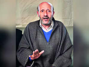 Omar, Mufti have Ruined Kashmir, says Rashid