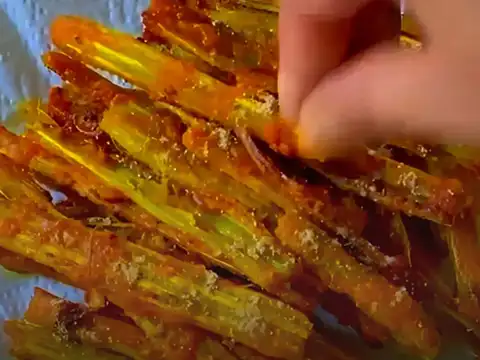 ​Moringa chips​
