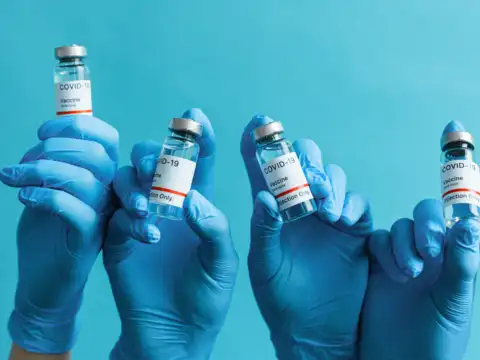 2021: Record-breaking COVID-19 vaccinations