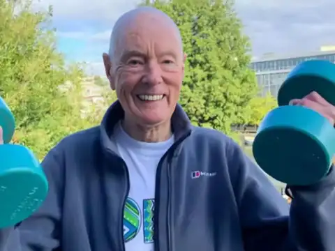 Ken Head&rsquo;s impressive routine