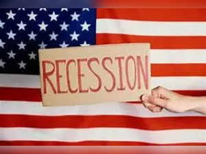 Preventing a US recession is not the only problem that the Fed has, it is also losing a lot of money; that's a big concern