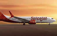 SpiceJet gets weekend task from SC to stop losing three engines to lessors