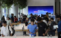 Apple Harvest: iPhone 16 takes over stores, streets, and 10-min deliveries amid India's desi celebrations