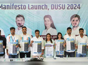 New Delhi: Members of the Akhil Bharatiya Vidyarthi Parishad (ABVP) during the l...