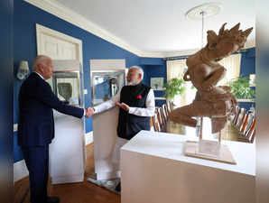 297 Indian antiquities to return from the United States following PM Modi's visit