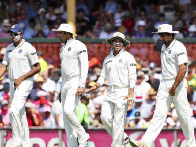 Team India members during second test match at the Sydney Cricket Ground