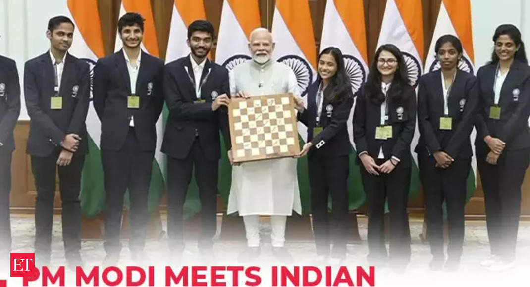 PM Modi Honors India's Chess Olympiad Champions